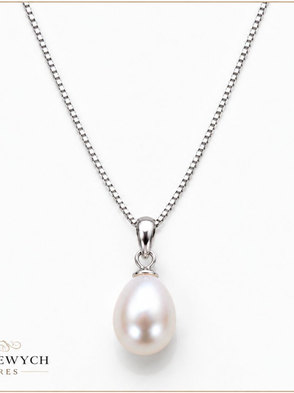 NC-10--White Freshwater Pearl Pendant Necklace